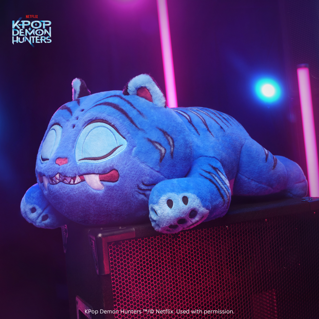 KPop Demon Hunters 18-Inch Sleeping Derpy Tiger