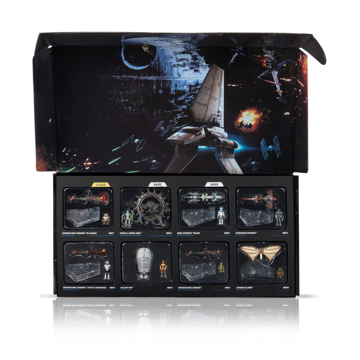 Scout Class Series 4 Box Set includes limited edition chase and rare